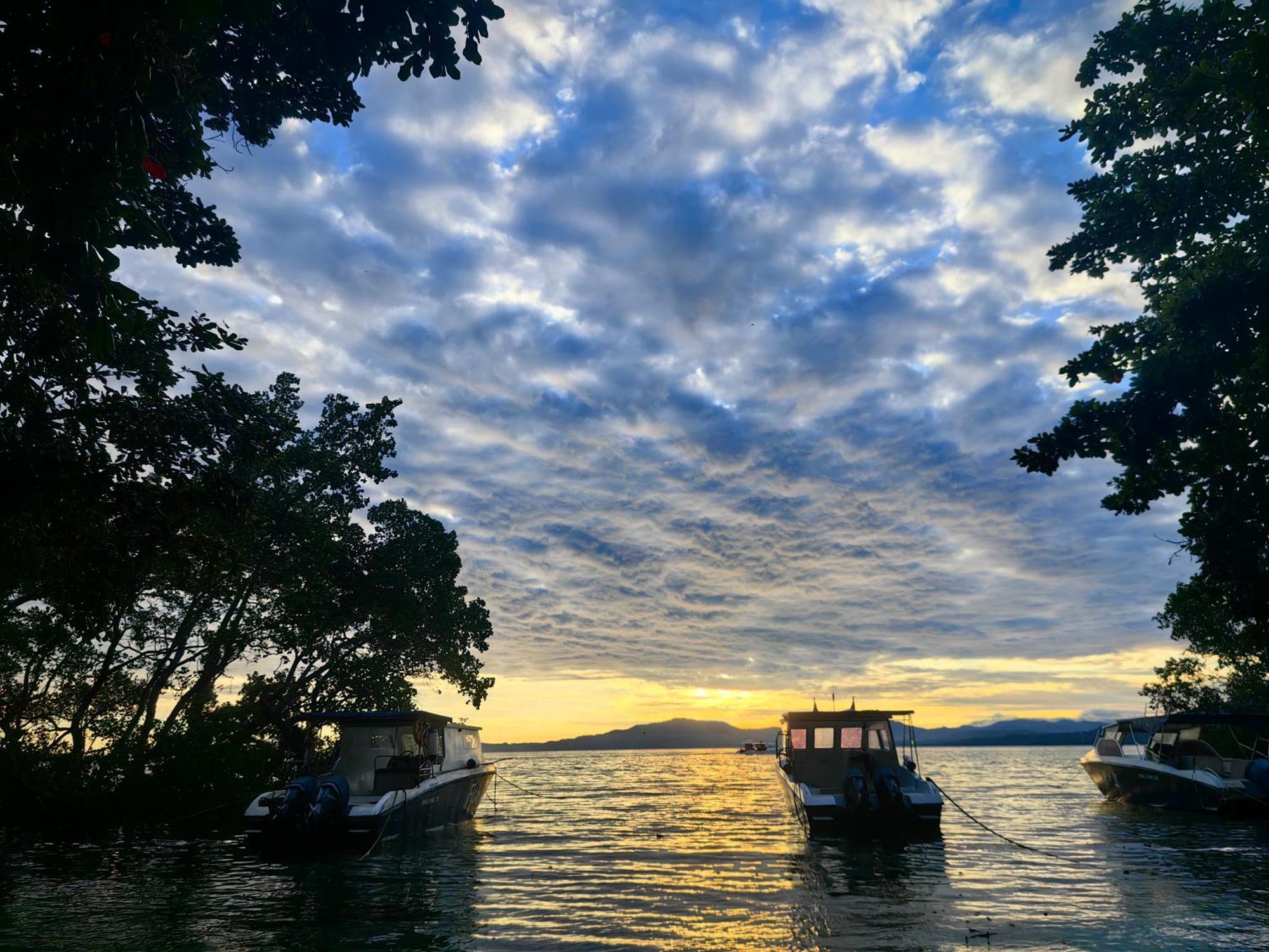 The Village Bunaken Exterior photo