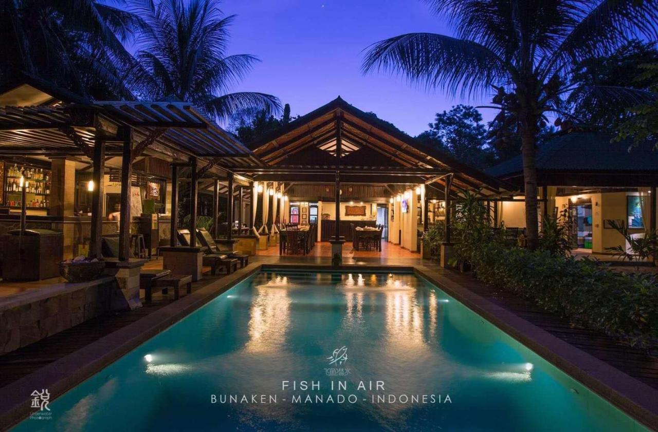 The Village Bunaken Exterior photo